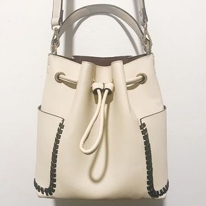 Large bucket bag